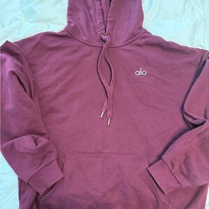 ALO Yoga Women's Hoodie in Rich Berry, Size Large, EUC
